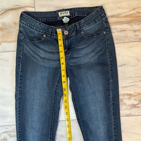 Y2K | Mudd Skinny Jeans Size 5 | Embroidered Pocket | Stretch Denim - Picture 3 of 9